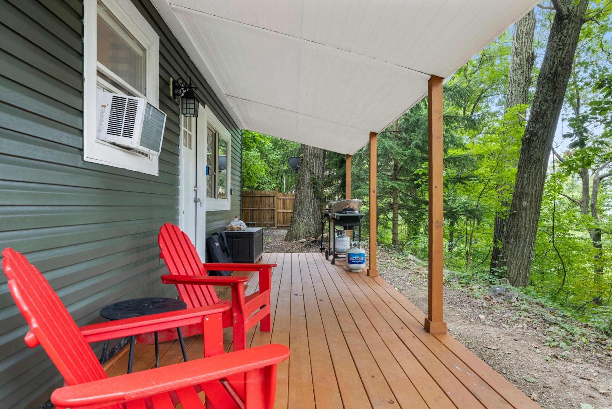 Modern Mountain Cottage W Hot Tub, Fire Pit, Wifi Inwood Esterno foto
